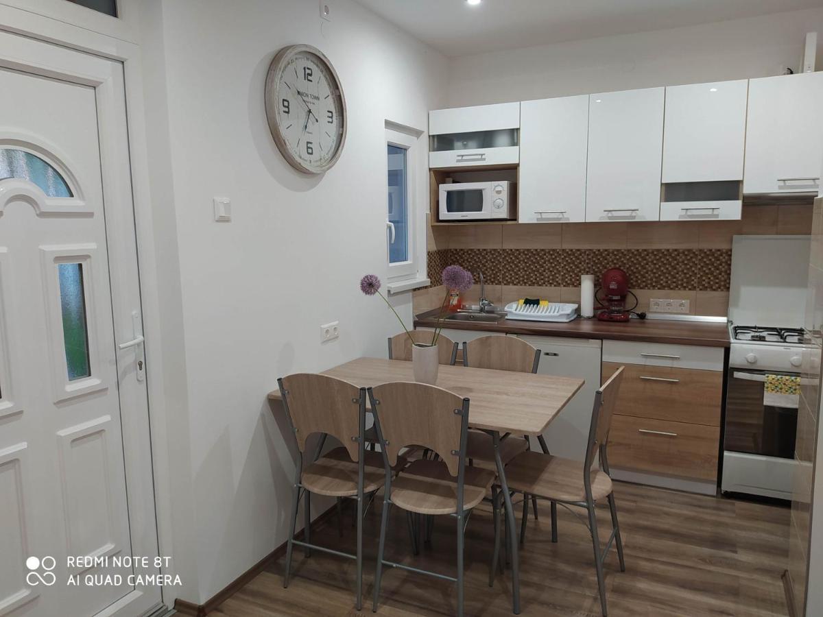 Evelyn Apartman Hajdúszoboszló Kültér fotó